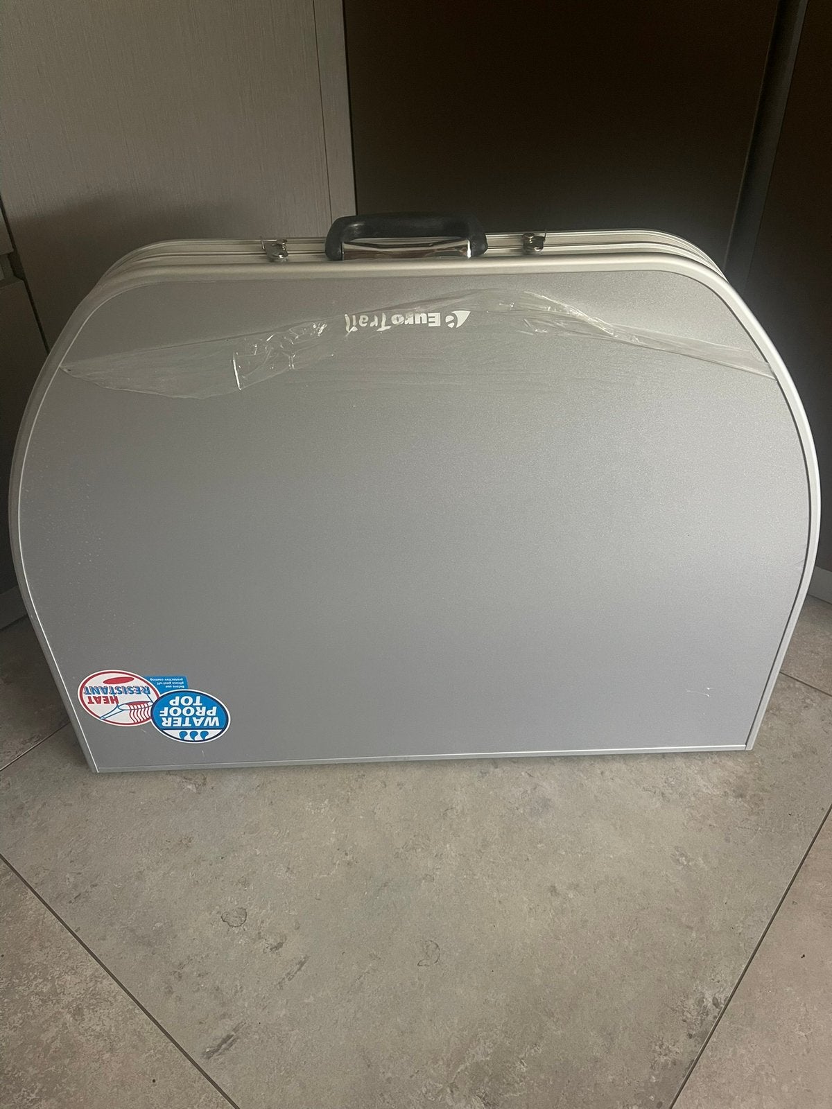 Prachtige 2weken gebruikt Eurotrail aluminium campingtafel, Ophalen, Zo goed als nieuw, Campingtafel