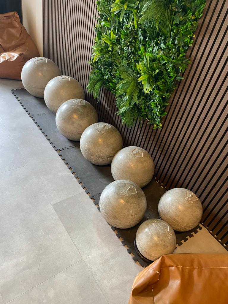 Complete set Atlas Stones (15kg-120kg) voor Strongman, Sport en Fitness, Fitnessmaterialen, Zo goed als nieuw, Fitnessbal, Armen
