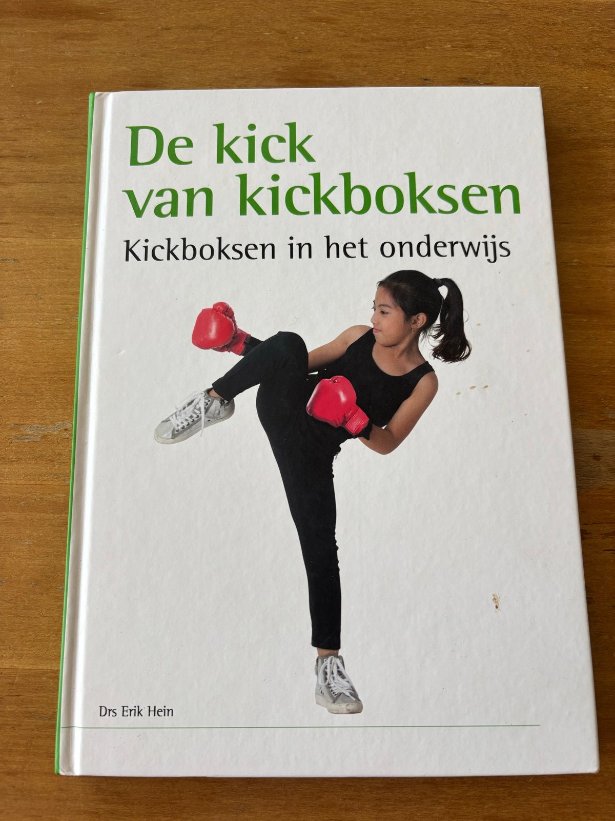 De kick van kickboksen: Kickboksen in het onderwijs, Boeken, Ophalen of Verzenden, Zo goed als nieuw, Vechtsport