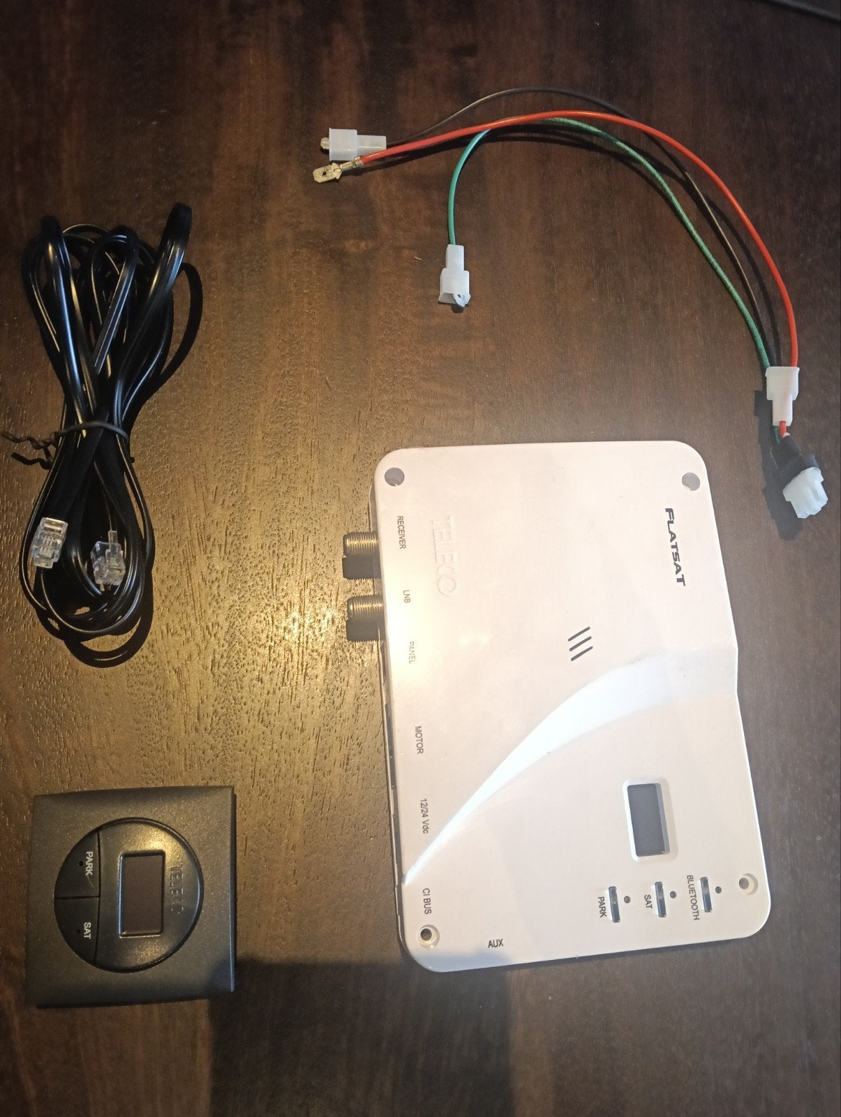 Teleco Flatsat Easy Skew BT Smart Satellietontvanger, Ophalen, Gebruikt, (Schotel)antenne, Overige merken