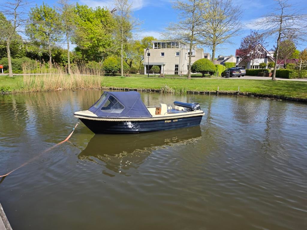 Riga 470 Sloep met Suzuki 15pk buitenboordmotor, Watersport en Boten, Sloepen, 10 tot 30 pk, Gebruikt, Ophalen of Verzenden, 3 tot 6 meter