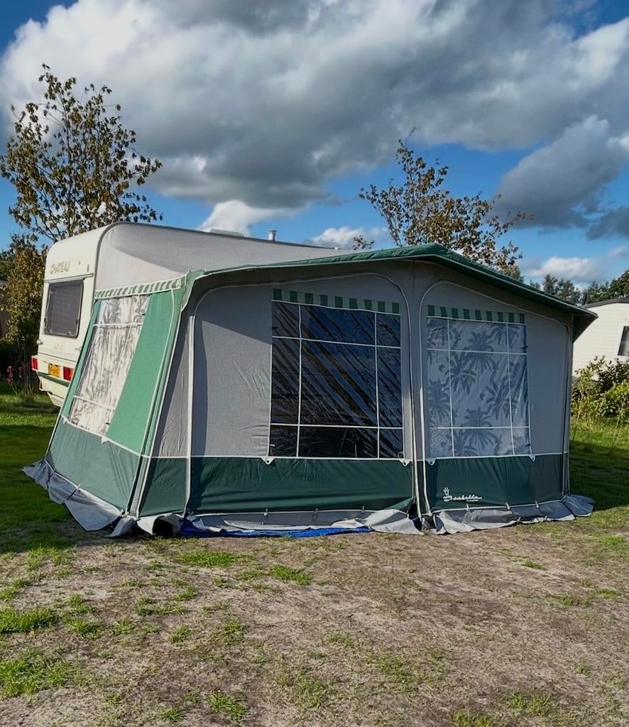 Compacte Chateau 380 caravan uit 1990, compleet met extra's, Chateau, Omvormbare zithoek, Treinzit, Particulier