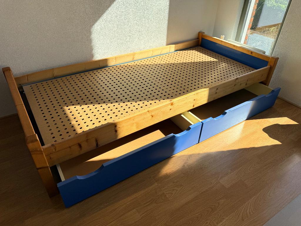 Bed (200x90cm) met 2 lades, Ophalen, Gebruikt, 90 cm, 200 cm
