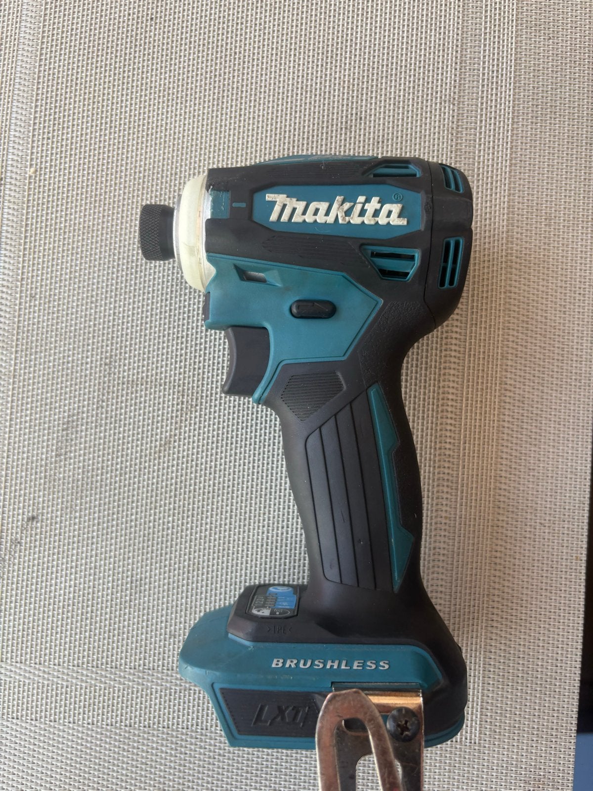 Makita DTD172 Brushless Slagmoersleutel, 600 watt of meer, Variabele snelheid, Overige typen, Ophalen of Verzenden