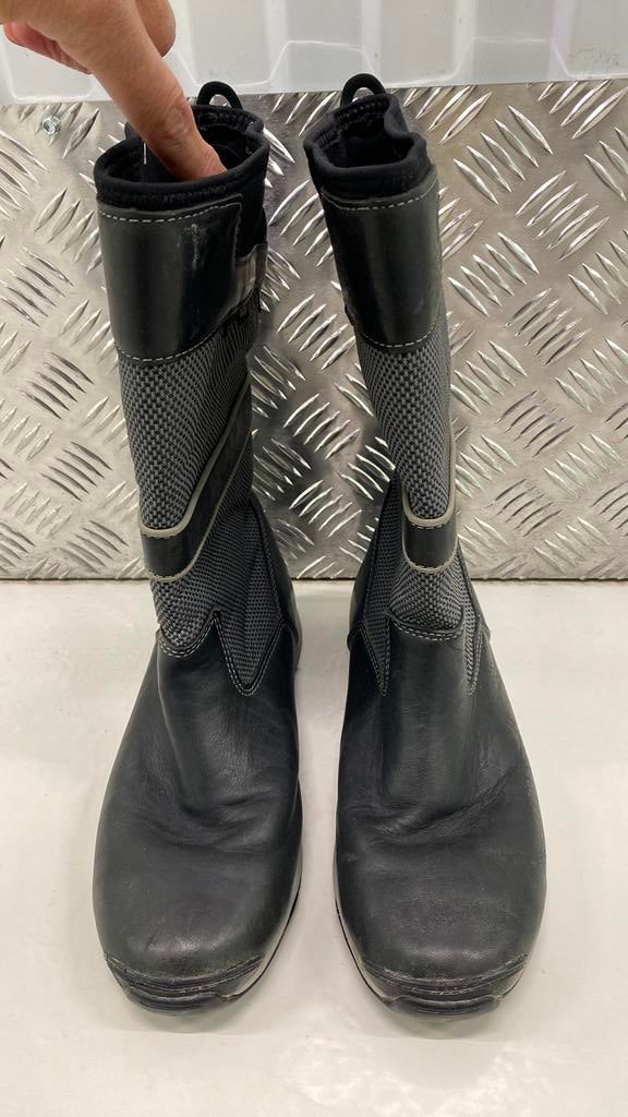 Dubarry Newport zeil laarzen 40, Kleding | Dames, Schoenen, Hoge laarzen, Zwart, Ophalen of Verzenden, Gedragen