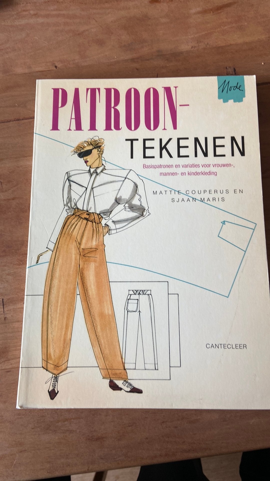Patroontekenen / Mattie Couperus, Sjaan Maris, Ophalen of Verzenden, Zo goed als nieuw, Mode algemeen