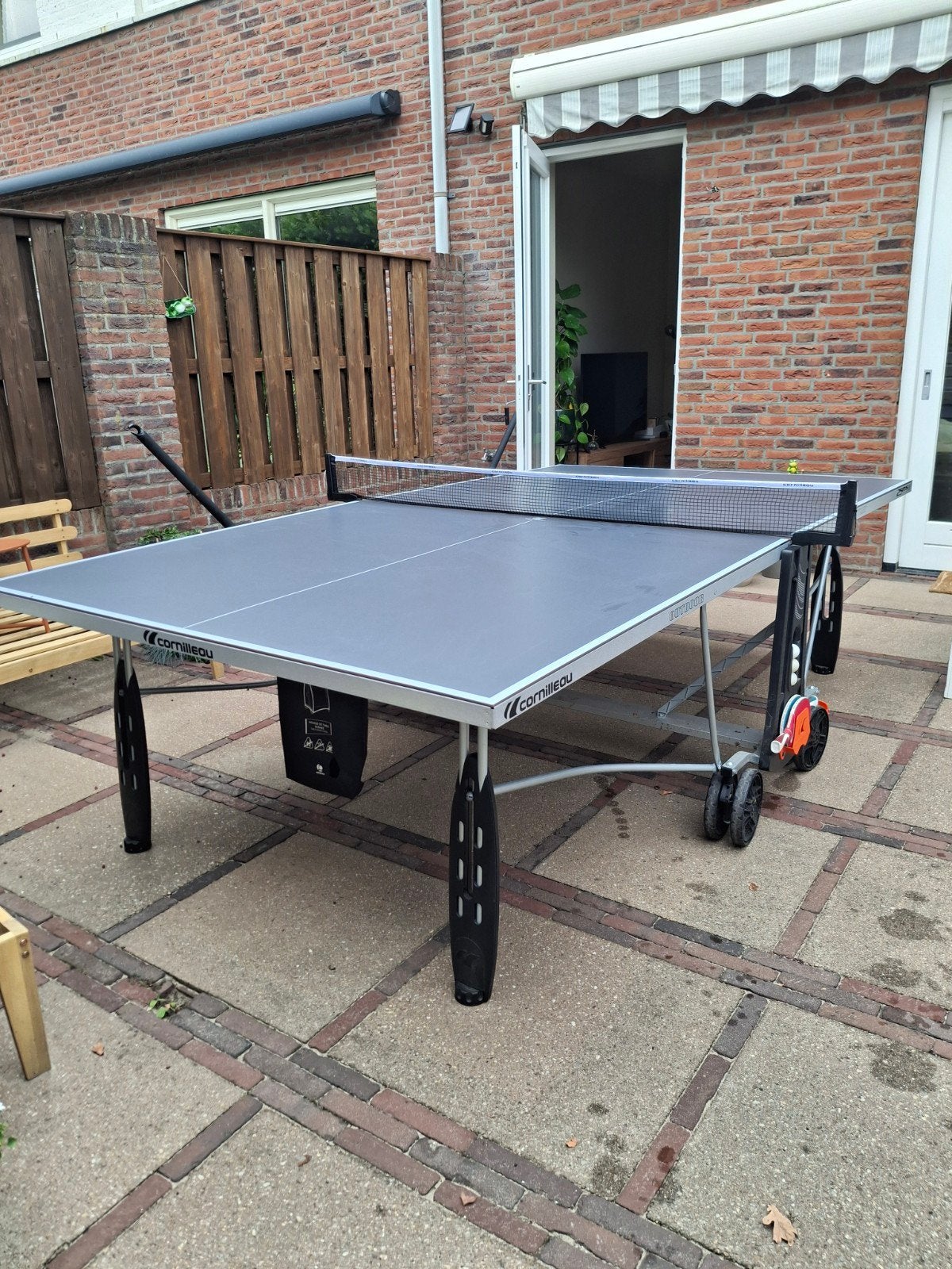 Tafeltennistafel Cornilleau Outdoor inklapbaar, Sport en Fitness, Tafeltennis, Ophalen of Verzenden, Zo goed als nieuw, Tafel Outdoor