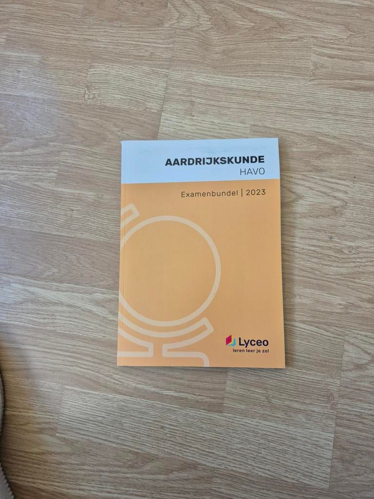 Aardrijkskunde Examenbundel HAVO 2023 Lyceo, Ophalen of Verzenden, Gamma, Zo goed als nieuw, HBO