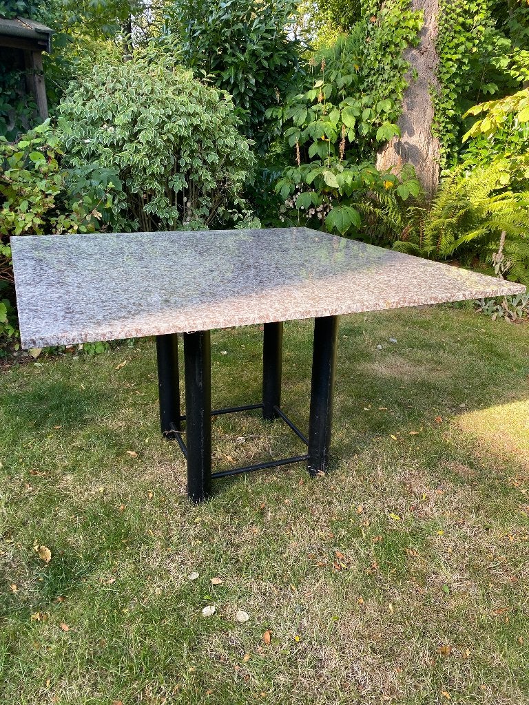 Eettafel met granieten blad, Ophalen, Gebruikt, Overige materialen, Modern