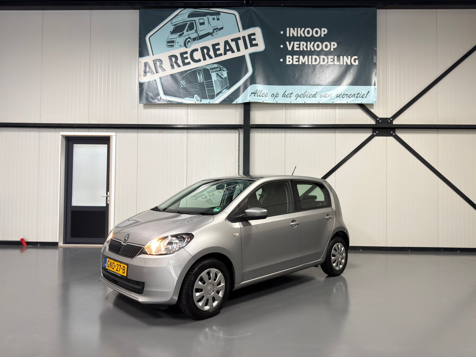 INRUILKOOPJE! Skoda Citigo 1.0 75pk Greentech 5D 2016 Grijs, Voorwielaandrijving, Stof, 74 pk, Zwart