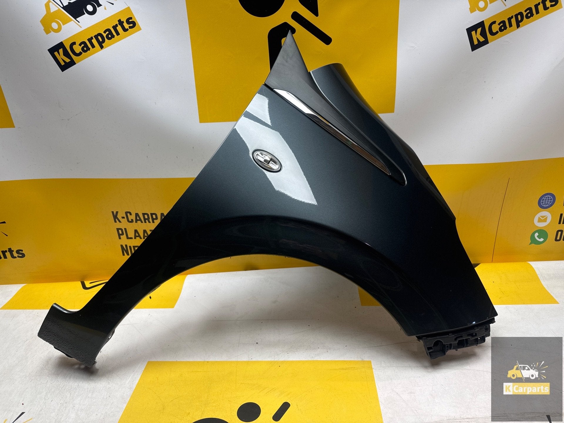 Rechtsvoor Spatbord Peugeot 108 KTA Zijscherm schadevrij!, Taurusavenue 1
2132 LS  Hoofddorp, NL, Gebruikt, Contact.group@renault.com