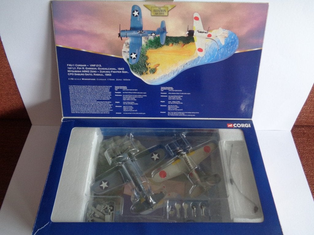 Corgi the Aviation Archive Guadalcanal Two Piece Set in Doos, Ophalen of Verzenden, Zo goed als nieuw, Schaalmodel