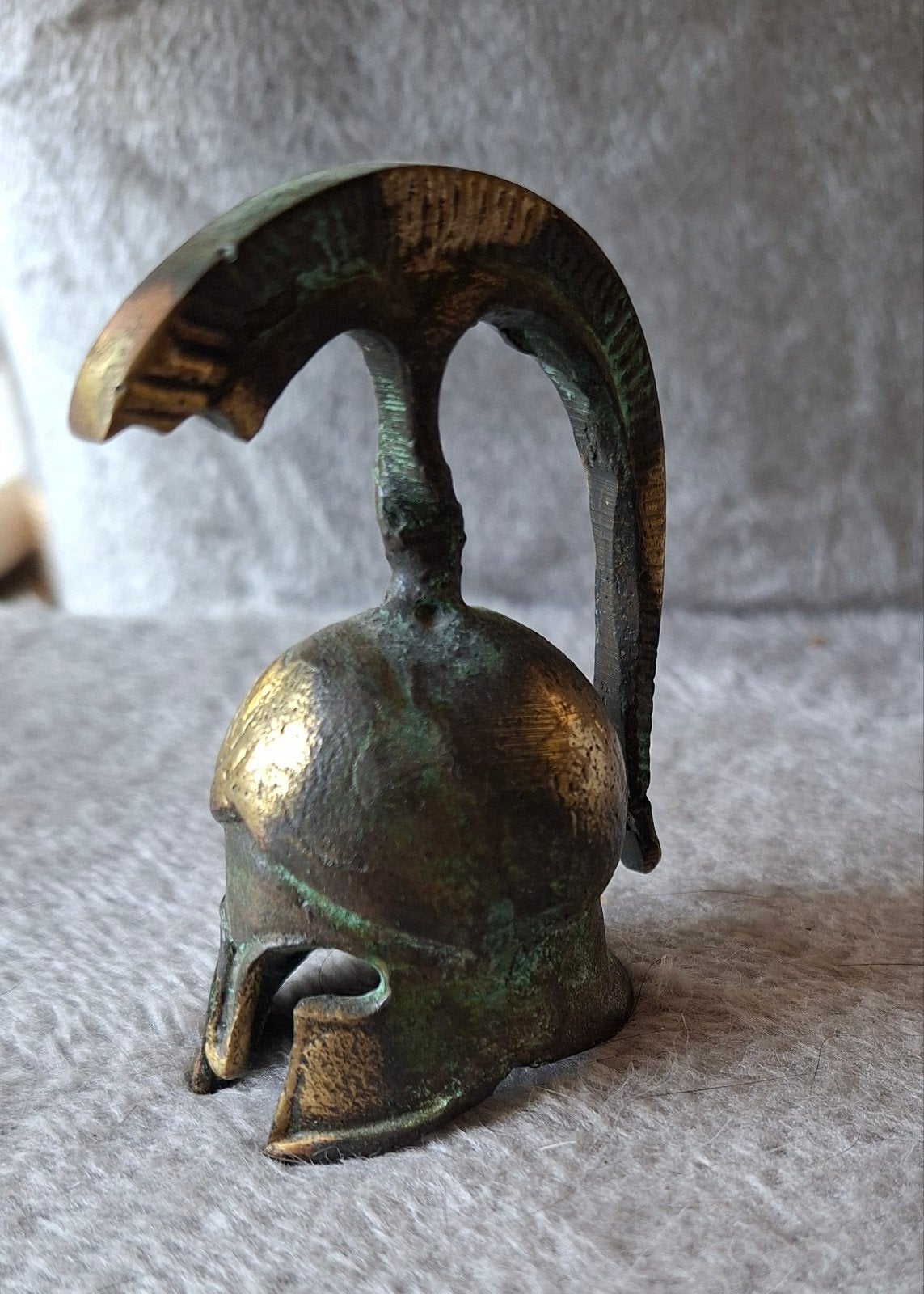 Bronzen Griekse Korinthische Helm Miniatuur, Ophalen of Verzenden
