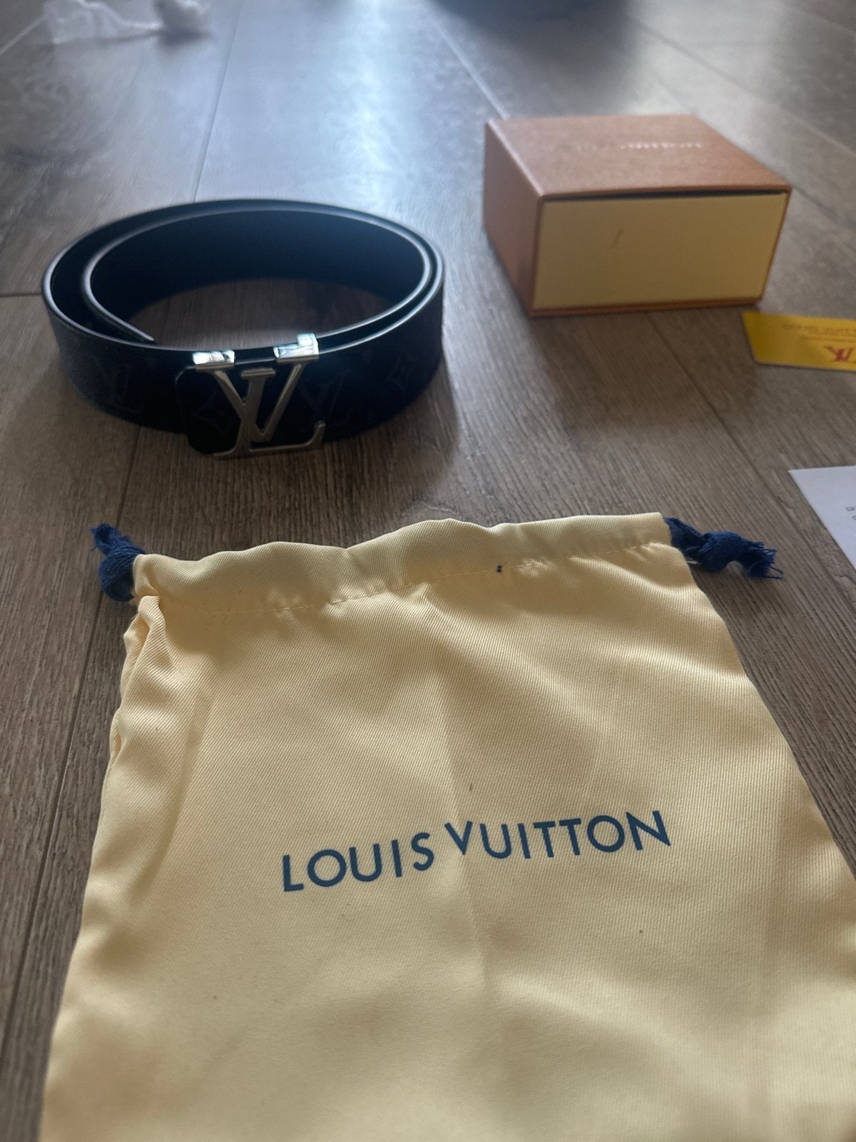 Louis Vuitton Riem -  nieuw, 3 tot 5 cm, 90 tot 100 cm, Heupriem, Ophalen of Verzenden