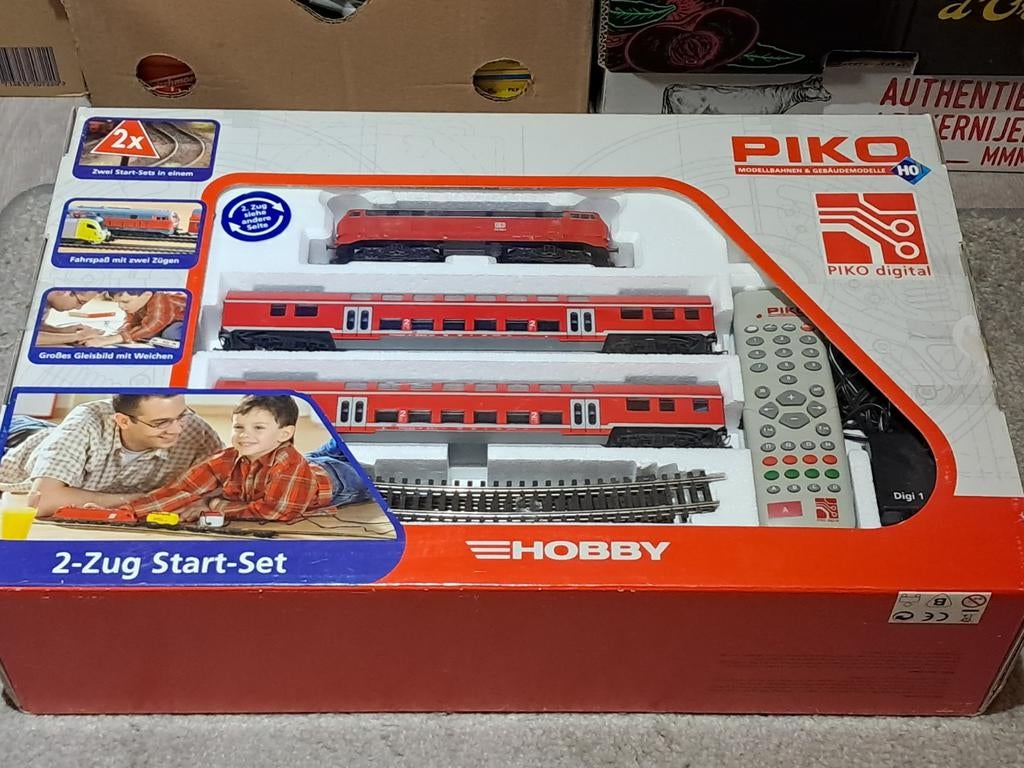 Piko dubbele startset met extra, Treinset, Gelijkstroom, Zo goed als nieuw, Piko