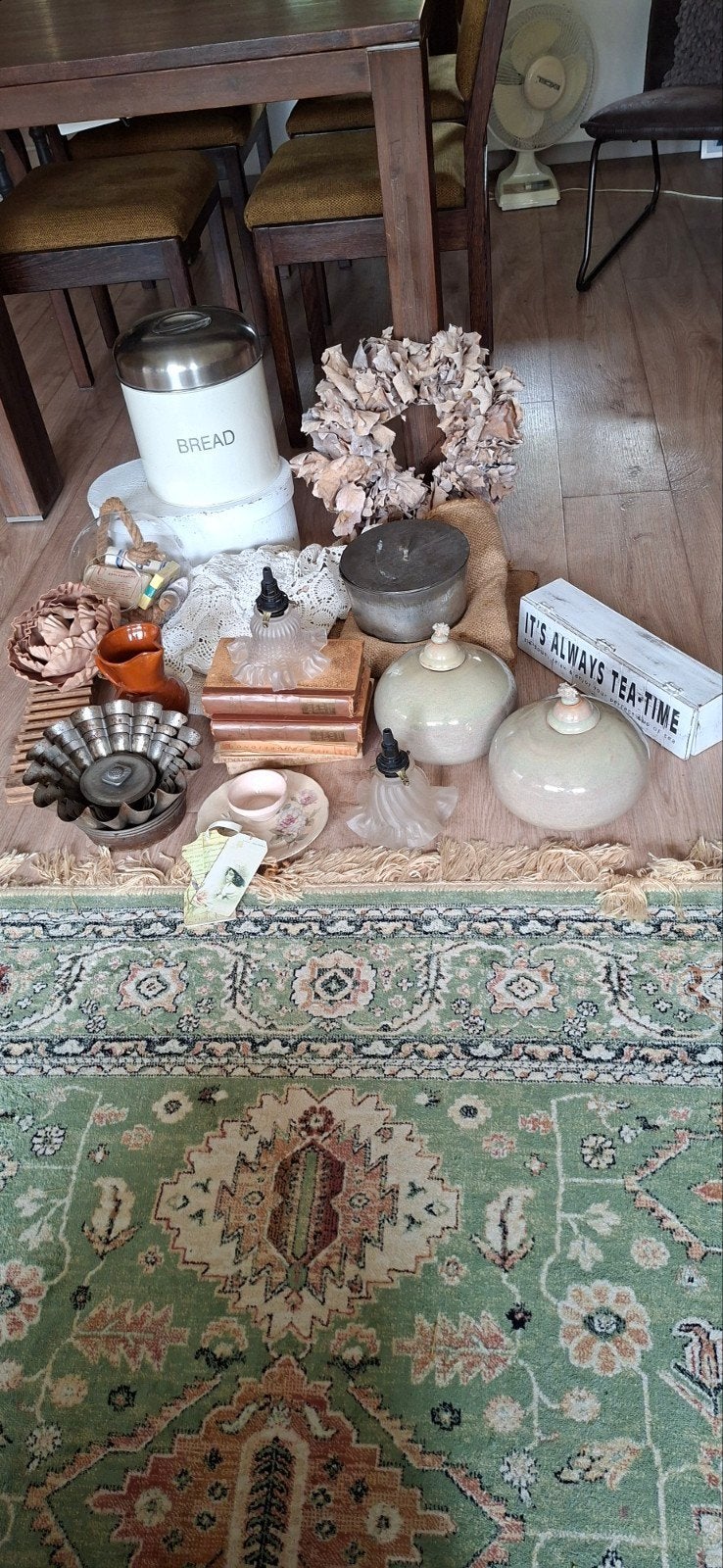 Brocante accessoires, Ophalen