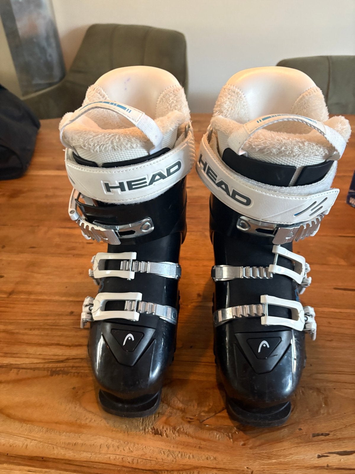 Head skischoenen dames maat 37, Sport en Fitness, Ophalen, 160 tot 180 cm, Schoenen, Zo goed als nieuw