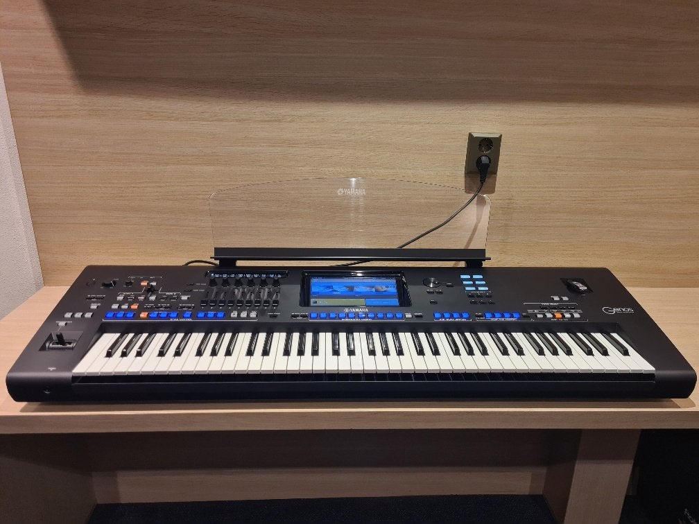 Yamaha Genos keyboard (B) 24 maanden garantie, Muziek en Instrumenten, Gebruikt, Niet ingevuld, Yamaha, Aanslaggevoelig