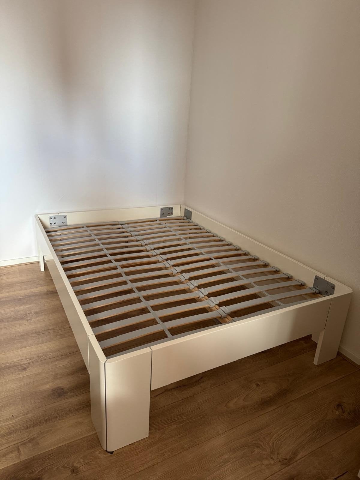 Frame Beter Bed 140x200 met IKEA Sultan Lödingen lattenbodem, Ophalen, Wit, Tweepersoons, 140 cm