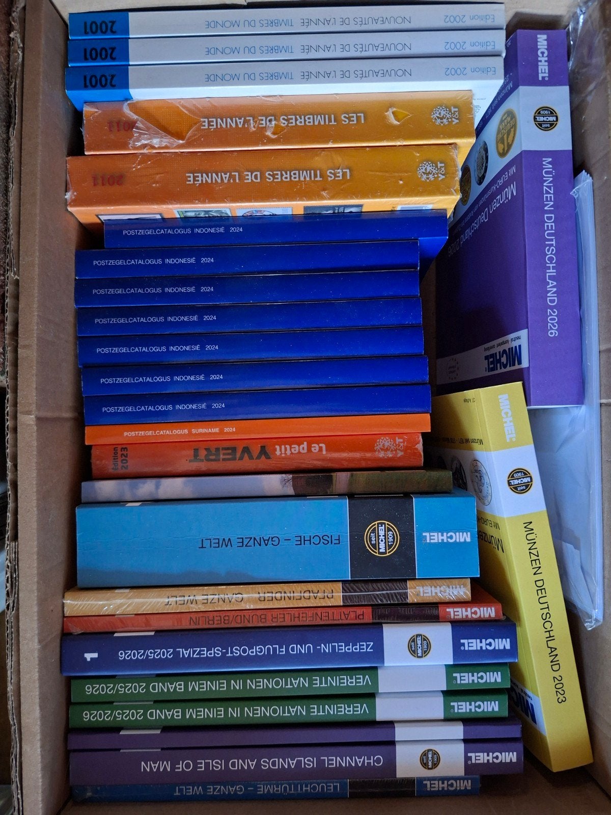 Michel catalogi nieuw en overjarig - diverse edities, Postzegels en Munten, Postzegels | Nederland, Ophalen of Verzenden