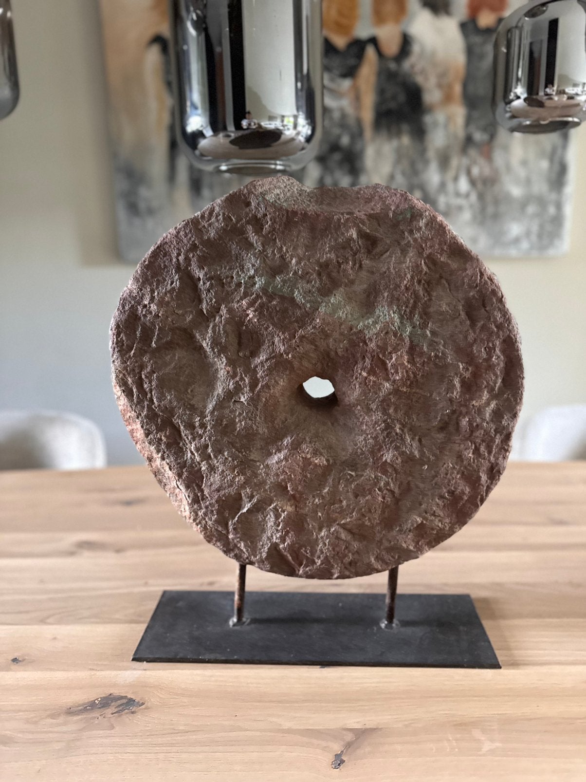 Brocante onbject antieke molensteen, Ophalen