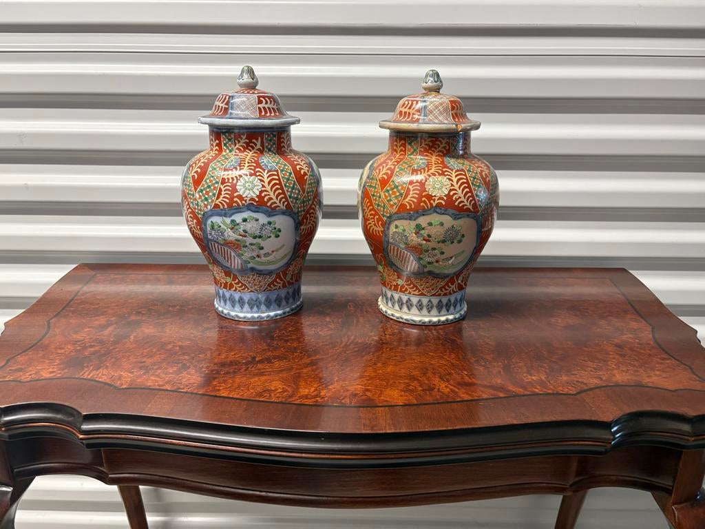 Set van 2 P. Regout & Co chinese vazen met deksel, Antiek en Kunst, Antiek | Keramiek en Aardewerk, Ophalen of Verzenden