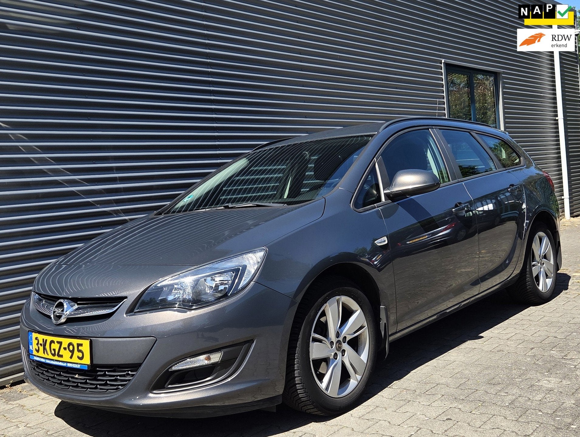 Opel Astra Sports Tourer 1.4 Turbo Berlin 04-2013 Asteroid G, Voorwielaandrijving, Euro 5, Stof, 4 cilinders