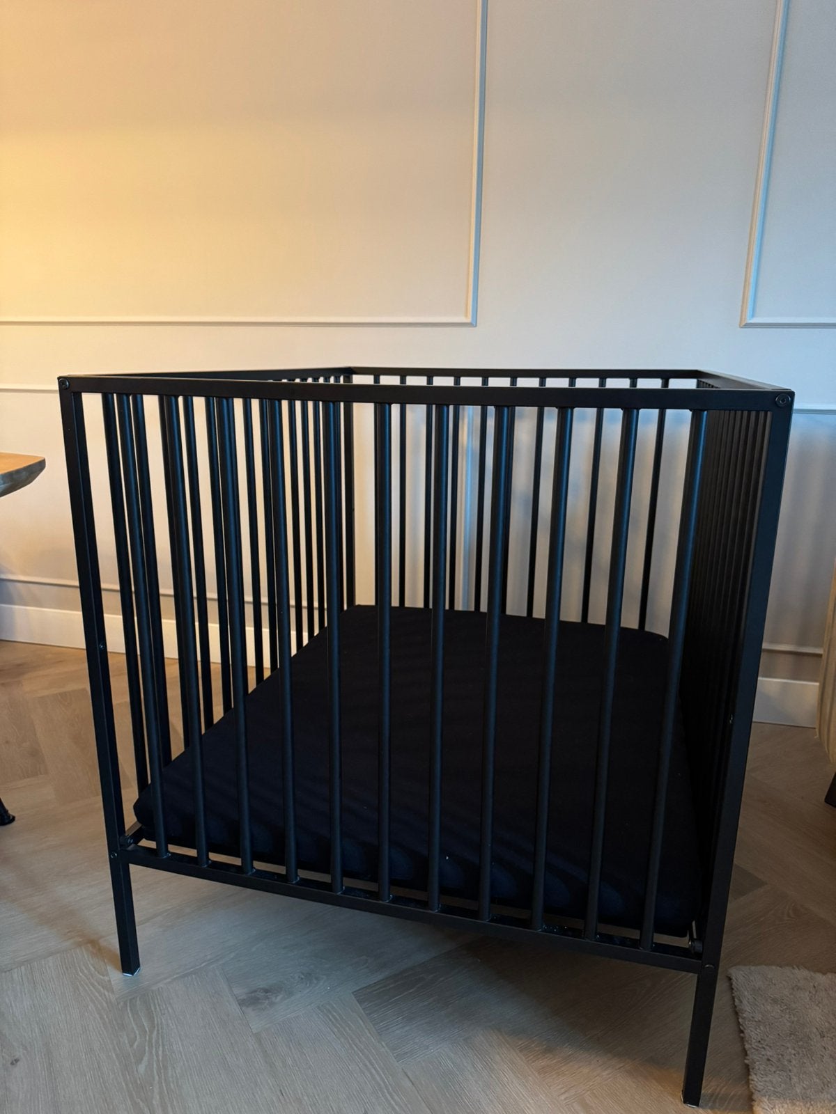 Baby box, staal, verstelbaar, Ophalen, Zo goed als nieuw