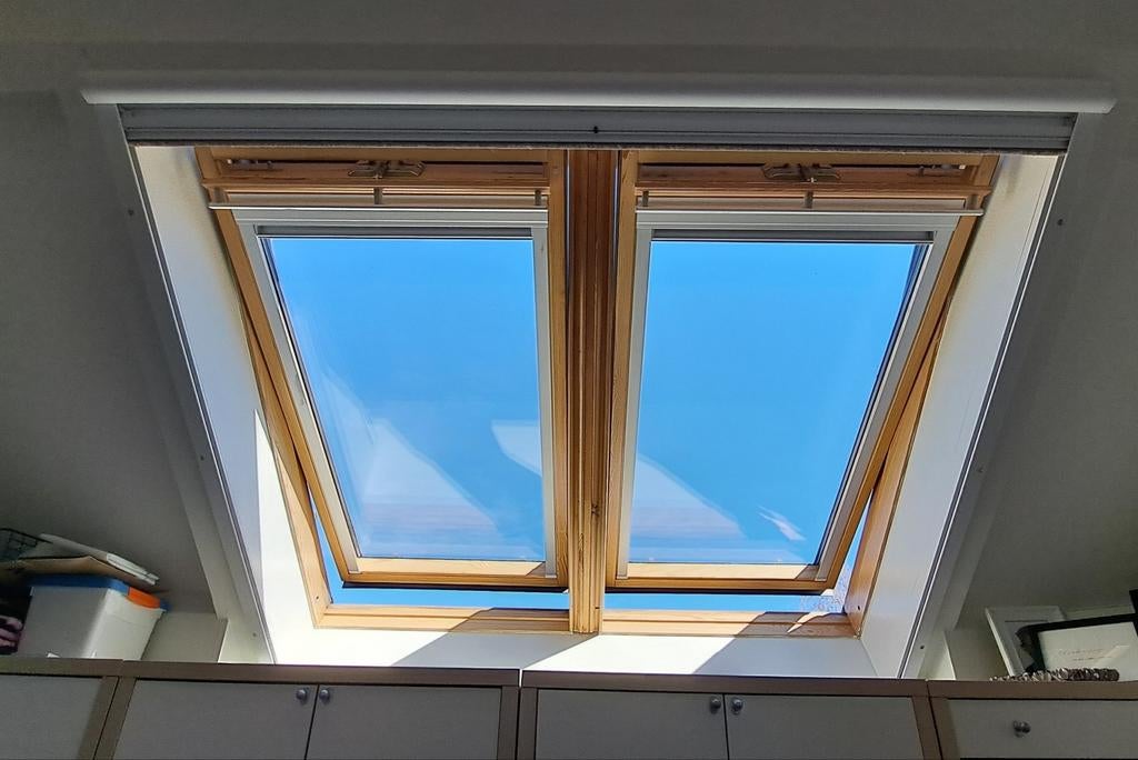 2 gekoppelde Velux dakramen GGL M08, Ophalen, Gebruikt, Minder dan 80 cm, 120 tot 160 cm