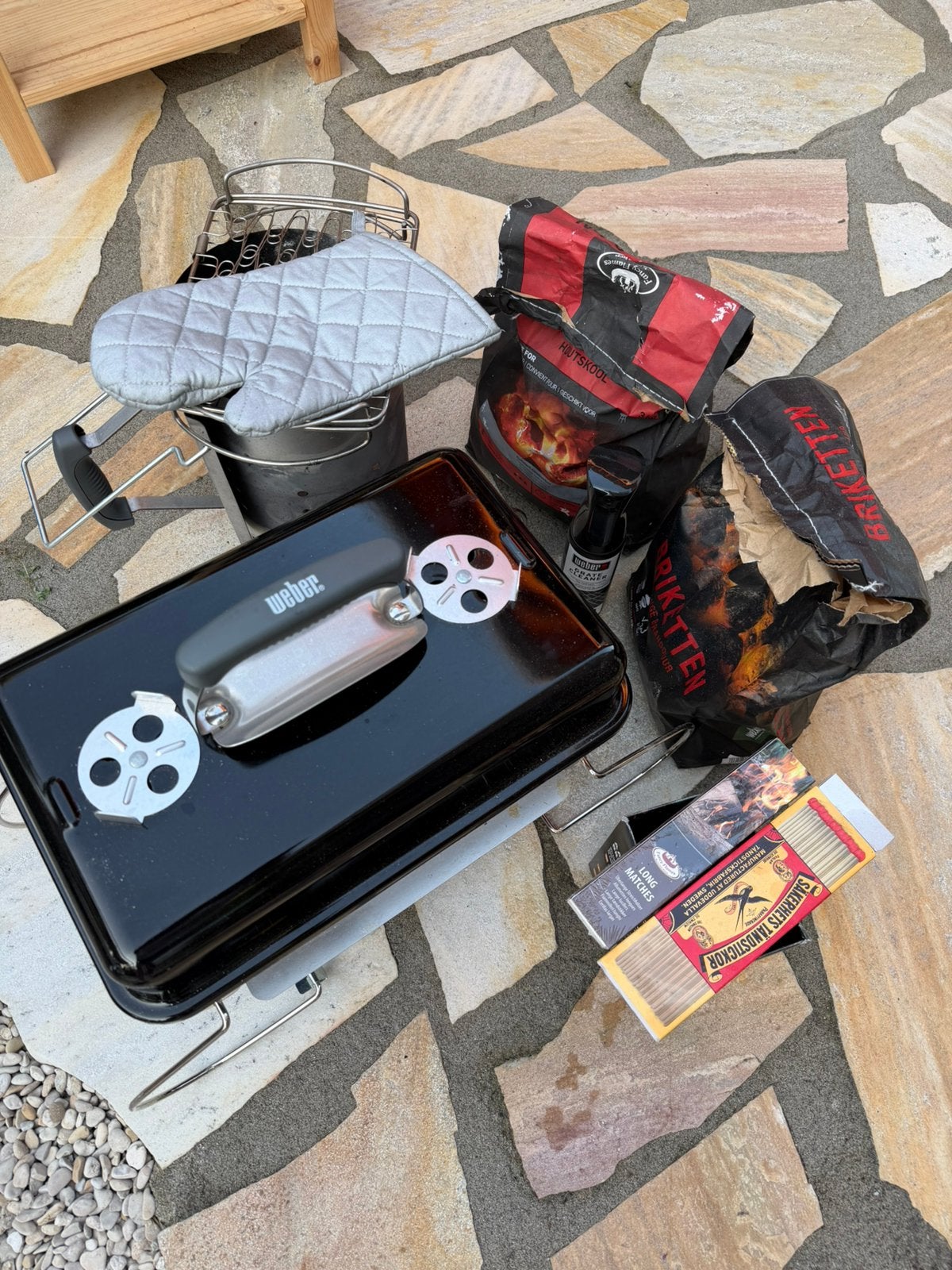 Go Anywhere Weber BBQ, 4x gebruikt, Ophalen, Zo goed als nieuw