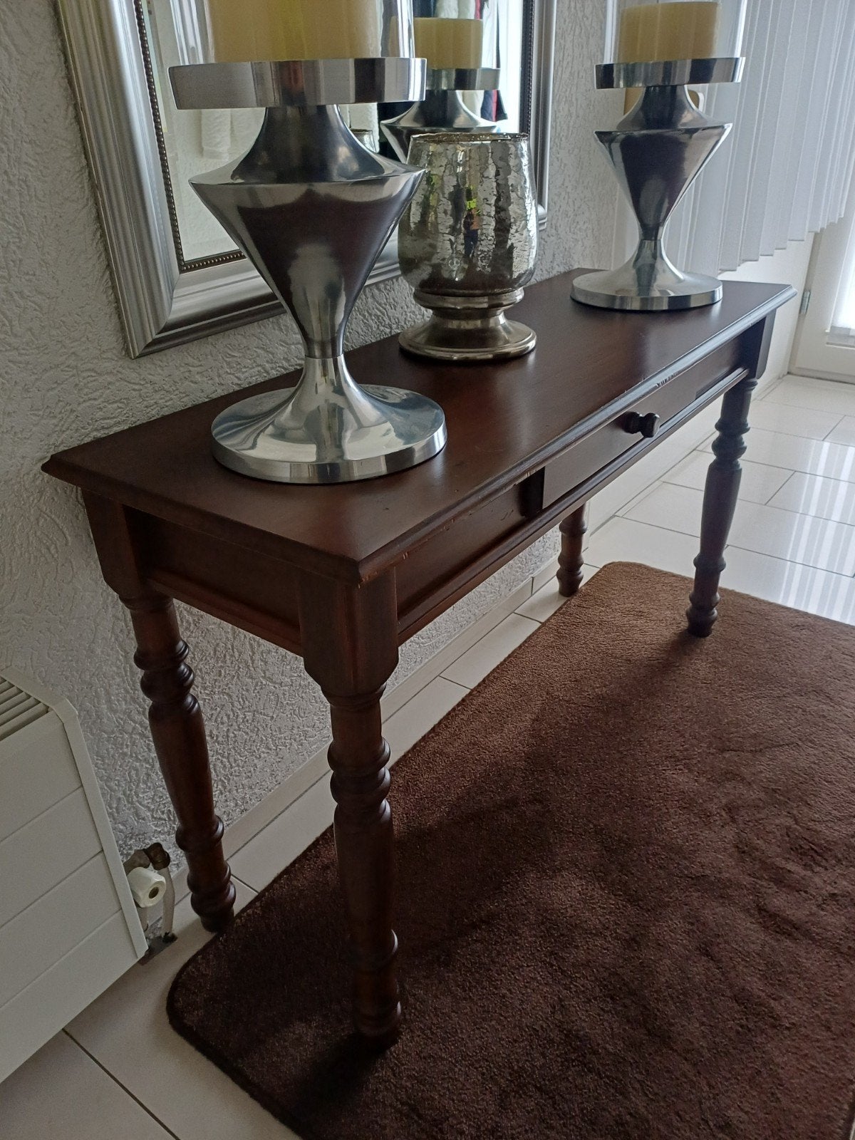 Klassieke houten sidetable met lade, Ophalen, Gebruikt, 100 tot 150 cm, Klassiek