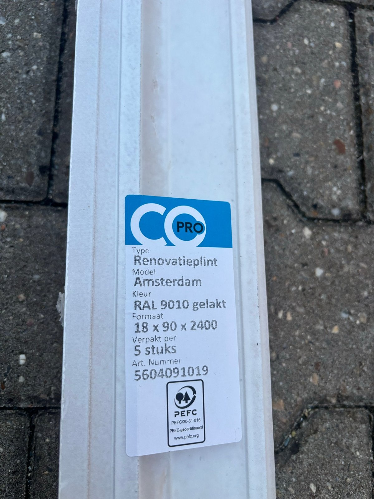 Renovatieplint Amsterdam RAL 9010 gelakt 18x90x2400 60meter, Doe-het-zelf en Verbouw, Nieuw, Ophalen of Verzenden, Mdf, 200 tot 250 cm