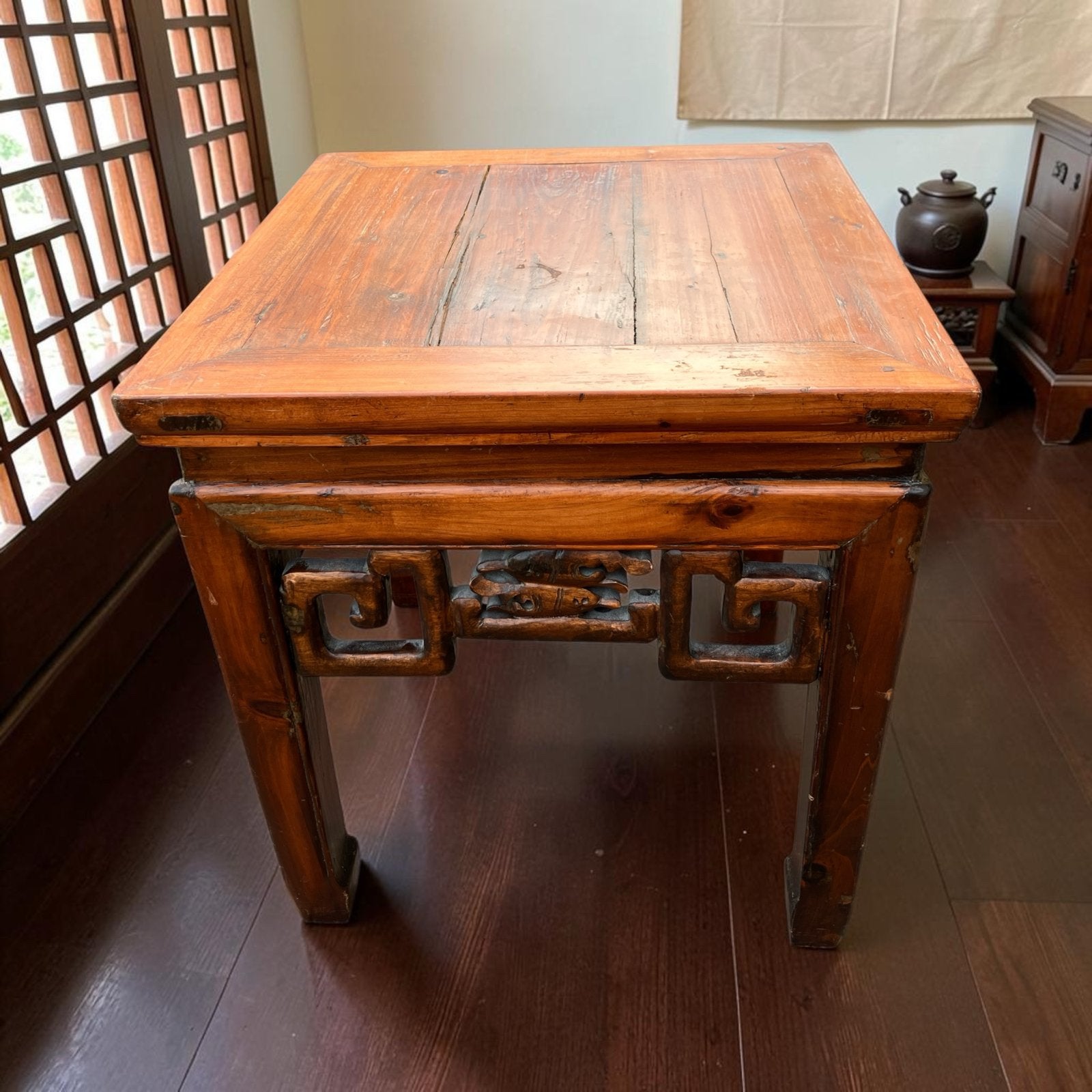 Vintage Chinese houten salontafel - 45x45x50 cm, Antiek en Kunst, Antiek | Meubels | Tafels, Ophalen