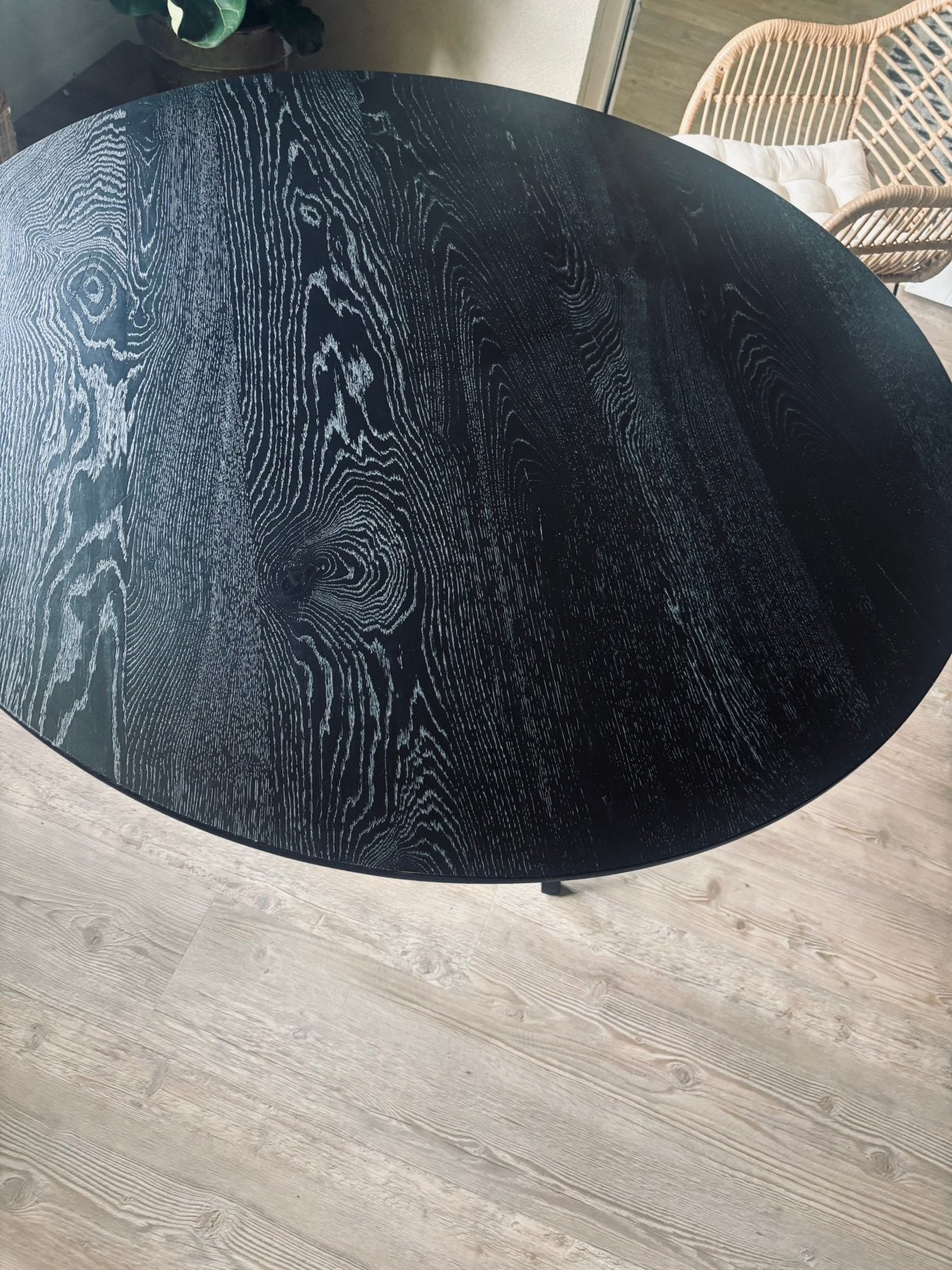 zwarte eikenhouten tafel 120cm doorsnee merk table du sud, Ophalen of Verzenden, Zo goed als nieuw, Hedendaags, 100 tot 150 cm