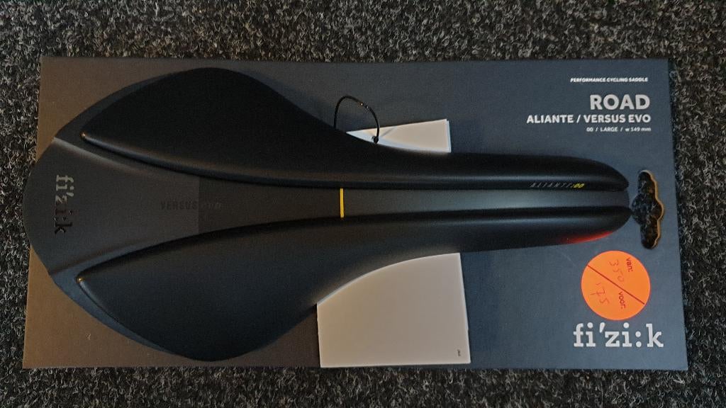 Fizik Aliante vs Evo Zadel Maat L Nieuw!, Fietsen en Brommers, Fietsonderdelen, Ophalen, Nieuw, Zadel