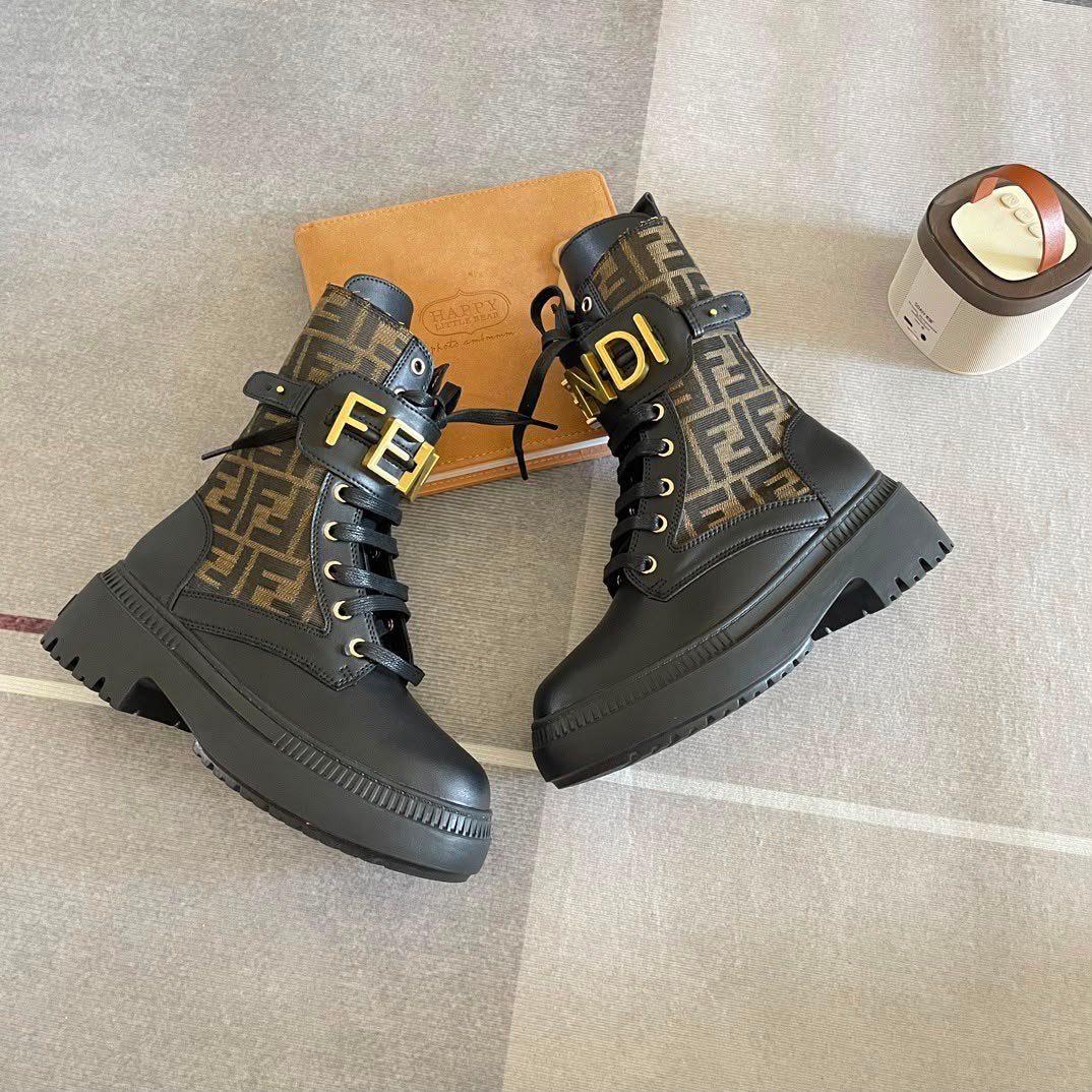 Fendi boots, Kleding | Dames, Verzenden, Nieuw, Zwart, Snowboots