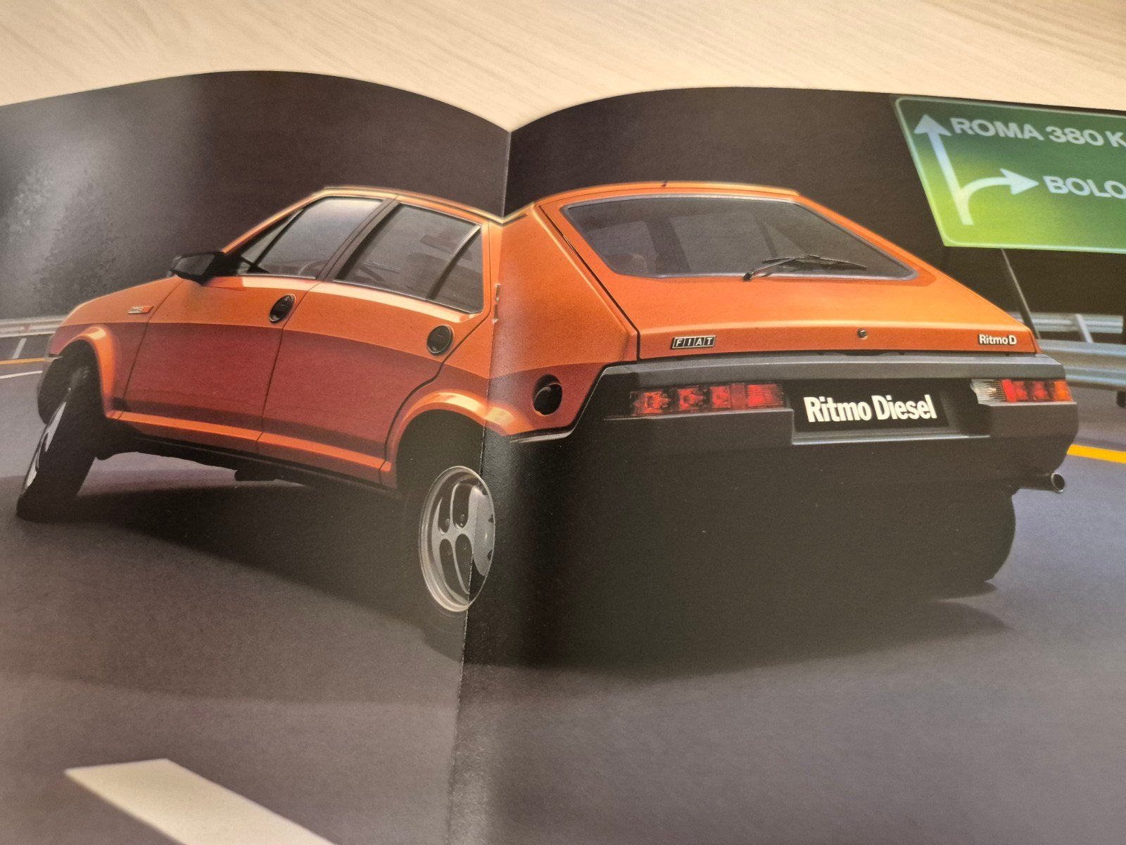 jaren70 Nederlands Fiat Ritmo folder in mooie staat 3 5 deur, Ophalen of Verzenden, Zo goed als nieuw, Overige merken