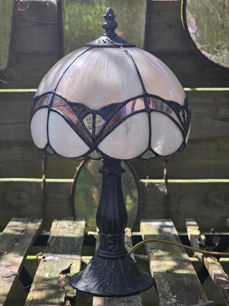 Lampje ala Tiffany, Ophalen, Zo goed als nieuw, Minder dan 50 cm