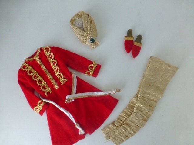 Barbie Ken Vintage Arabian Nights #774, Mint, Verzamelen, Ophalen of Verzenden, Nieuw, Kleertjes