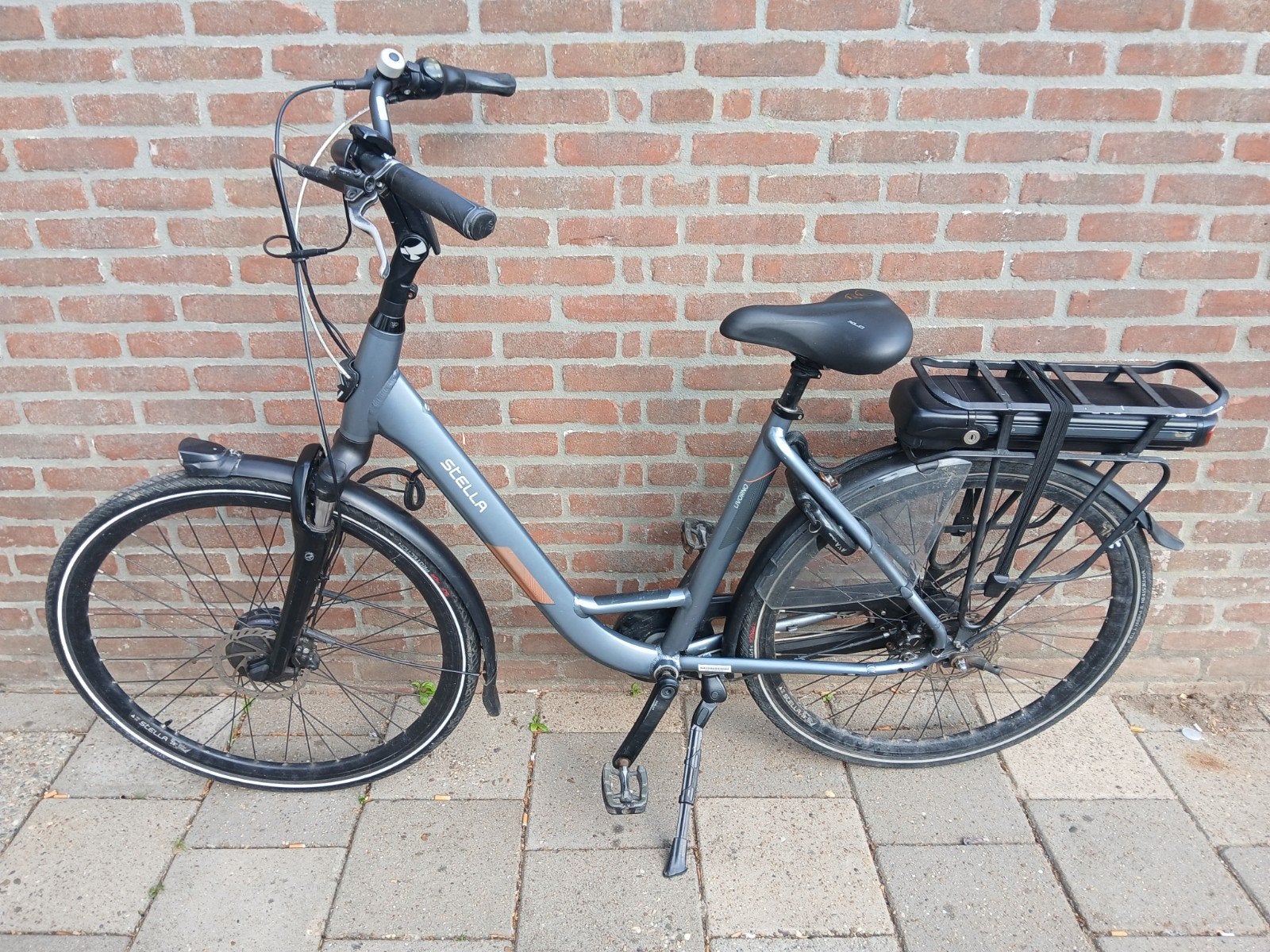 Te koop  elektrische  stella fiets  livorno  blauw, Minder dan 30 km per accu, Gebruikt, 51 tot 55 cm, Ophalen