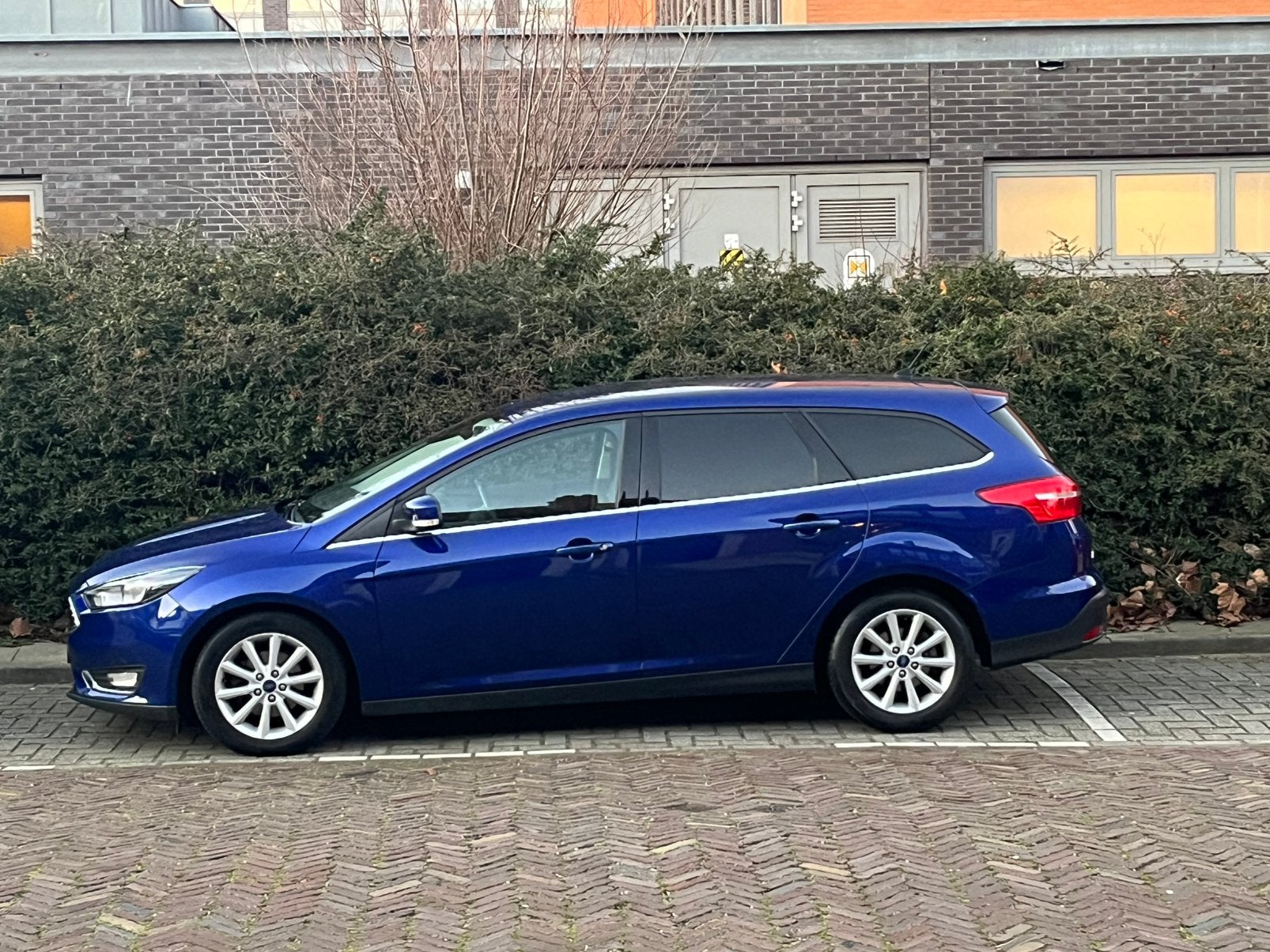 Ford Focus 1.0 Ecoboost 125pk 2016 Blauw, Auto's, Blauw, Handgeschakeld, Particulier, 3 cilinders