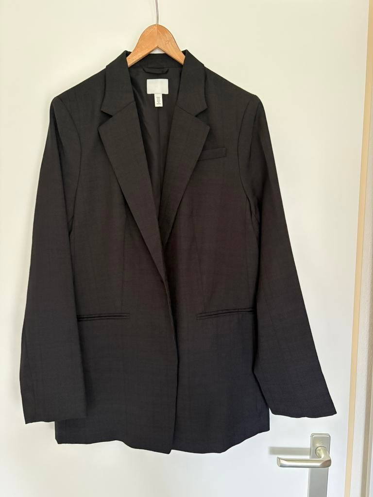Nieuwe blazer van H&M, Maat 38/40 (M), Zwart, Nieuw, Ophalen of Verzenden