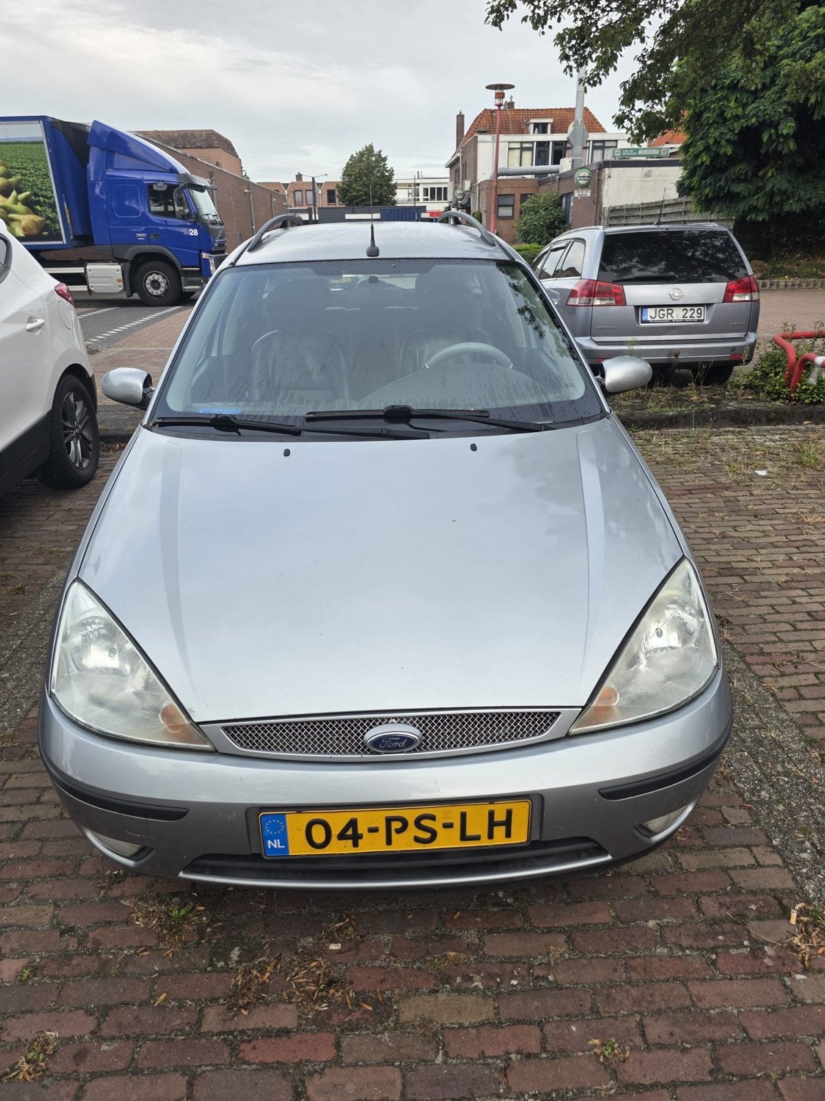 Ford Focus 1.6 I Wagon AUT 2004 Grijs, Auto's, Achterwielaandrijving, 1097 kg, Zwart, 100 pk
