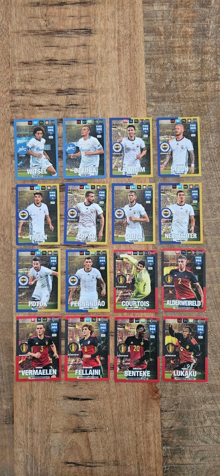 Panini FIFA 365 Adrenalyn XL 2016/2017, Ophalen of Verzenden, Zo goed als nieuw, Meerdere plaatjes