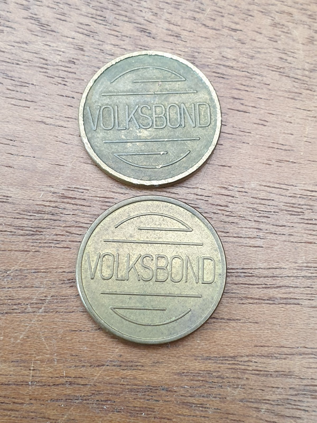 2x Volksbond penning (K6), Ophalen of Verzenden, Overige materialen