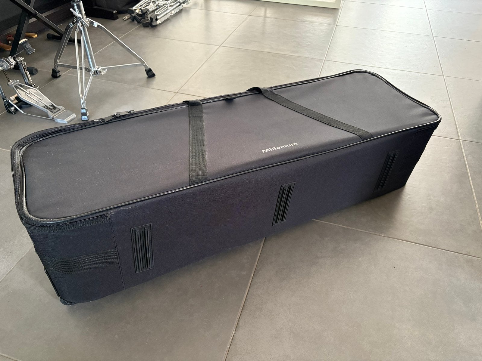 Millennium HDR-4403u Touring Trolley - Nieuwstaat, Ophalen, Zo goed als nieuw, Overige instrumenten, Flightcase