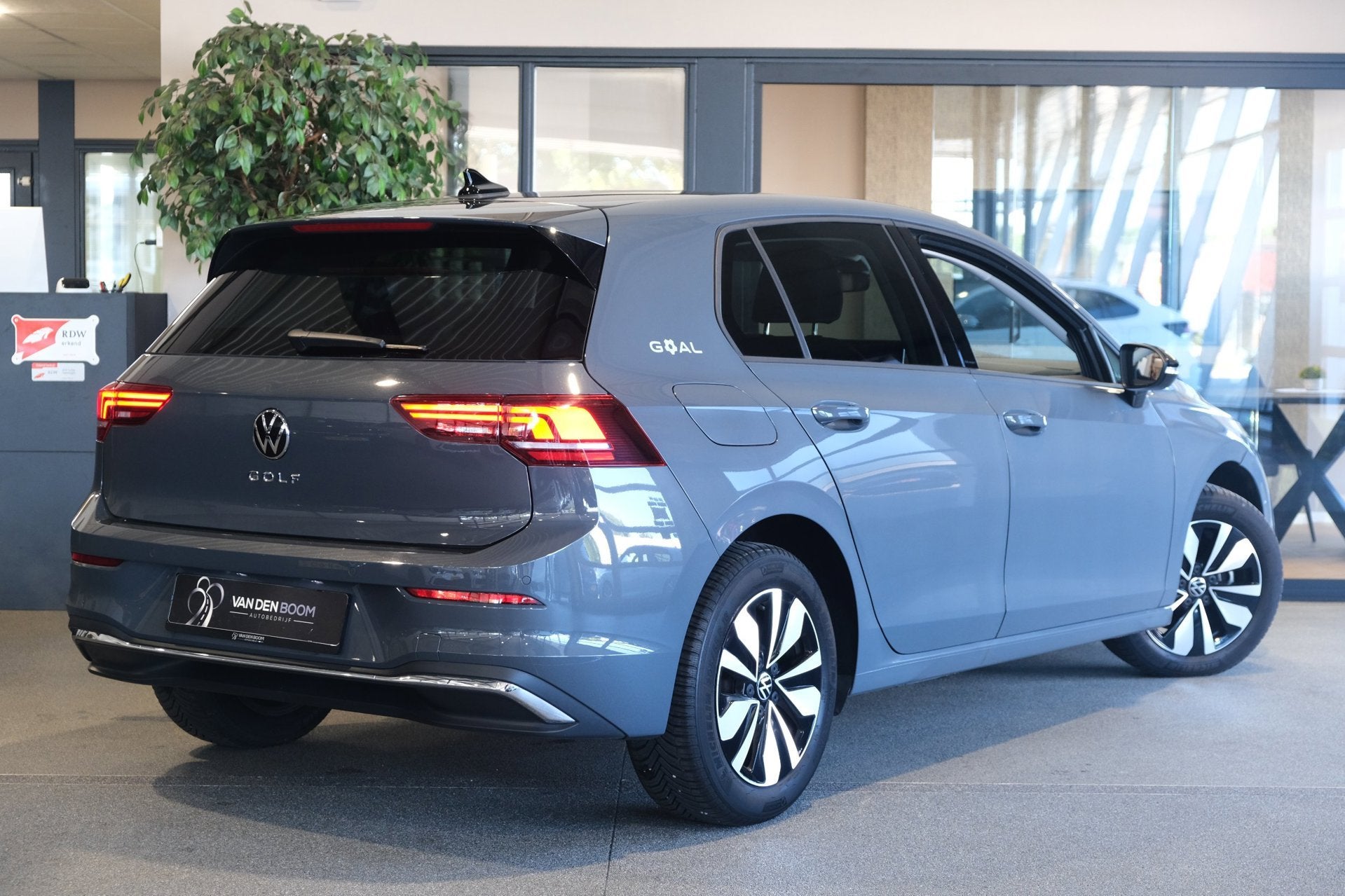 Volkswagen Golf 1.5 TSI 8.5 GOAL Navi Trek Acc Pdc Led Stoel, Auto's, Voorwielaandrijving, Dealer onderhouden, Stof, 116 pk