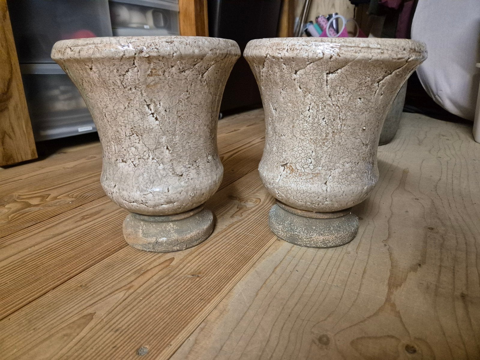 2 bloempotten Brynxz, Beige, Ophalen of Verzenden, Zo goed als nieuw, Met patroon/structuur