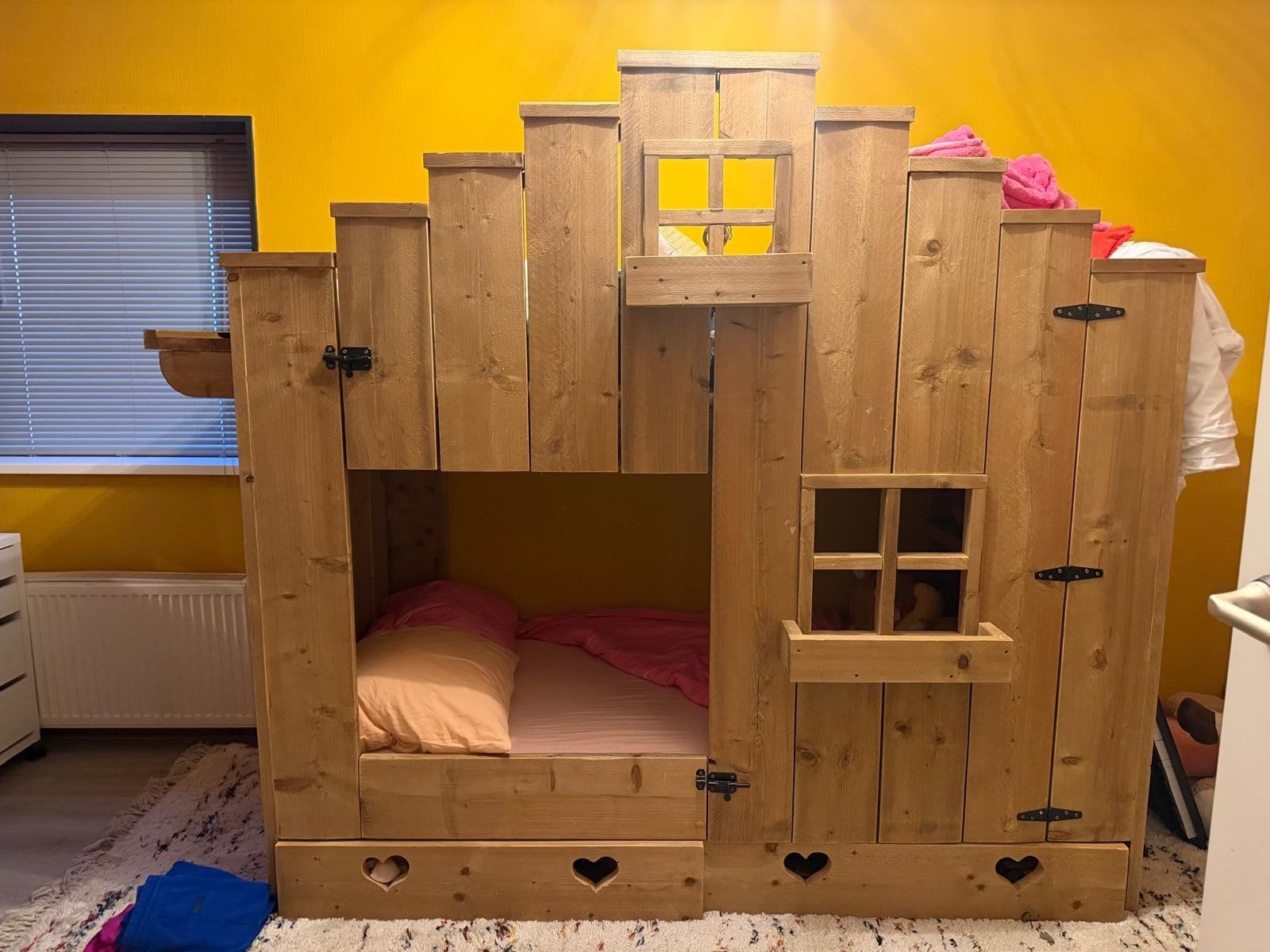 Boomhut houten stapelbed met opberglades, Tweepersoons, Ophalen of Verzenden, Zo goed als nieuw, Overige maten