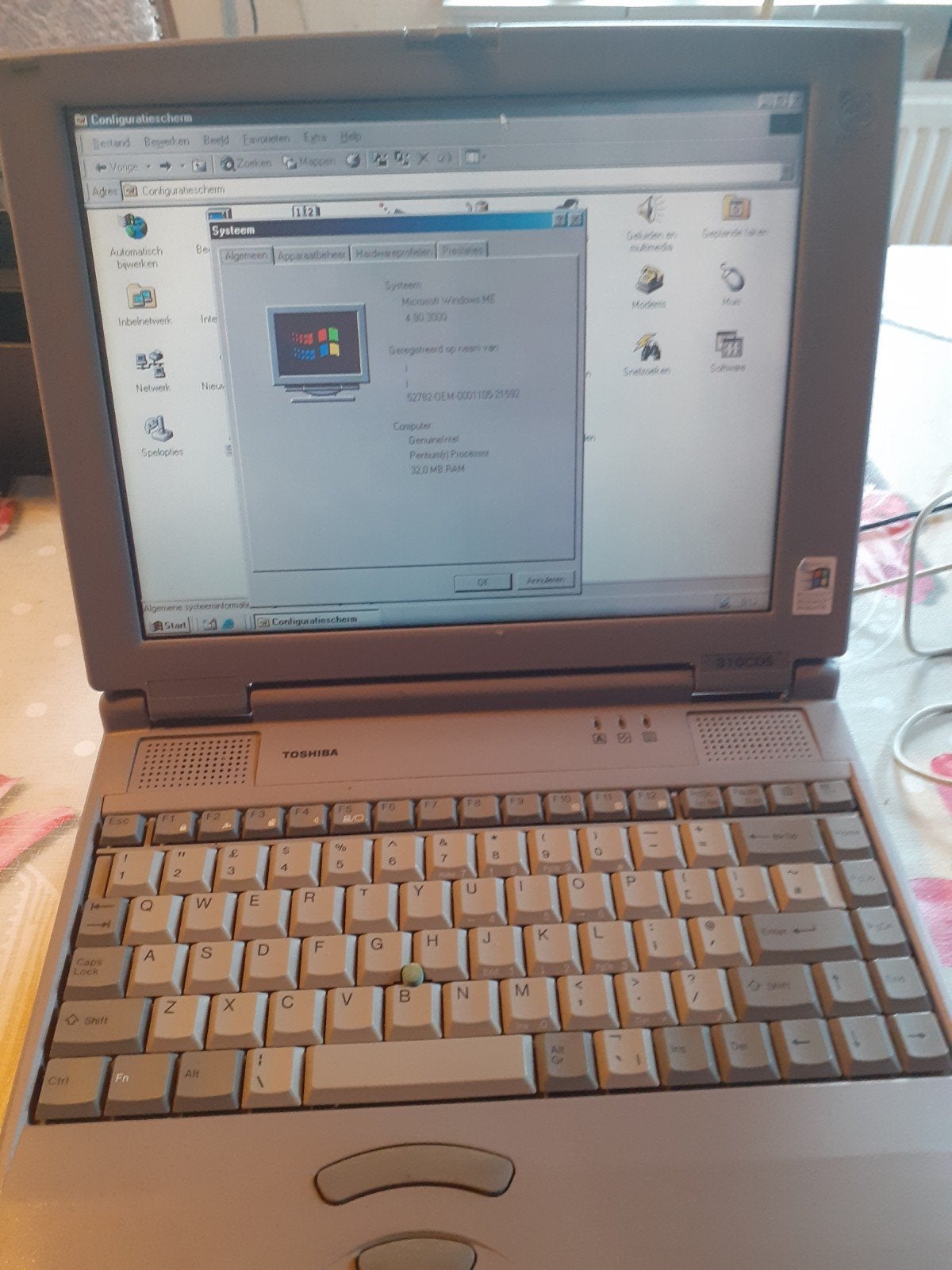 Vintage Toshiba Satellite S310CDS Laptop/HP DeskJet 340 Pri, Computers en Software, Ophalen of Verzenden
